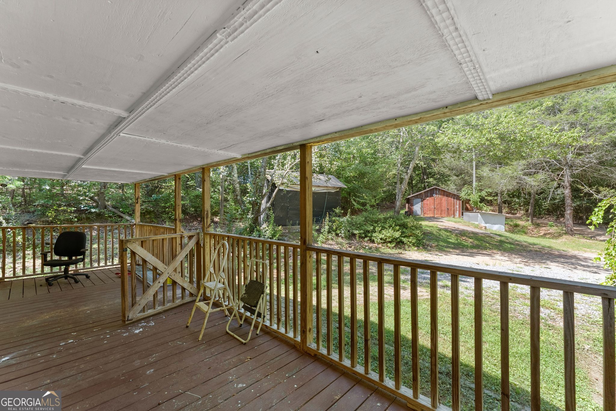 6220 Lee Lane