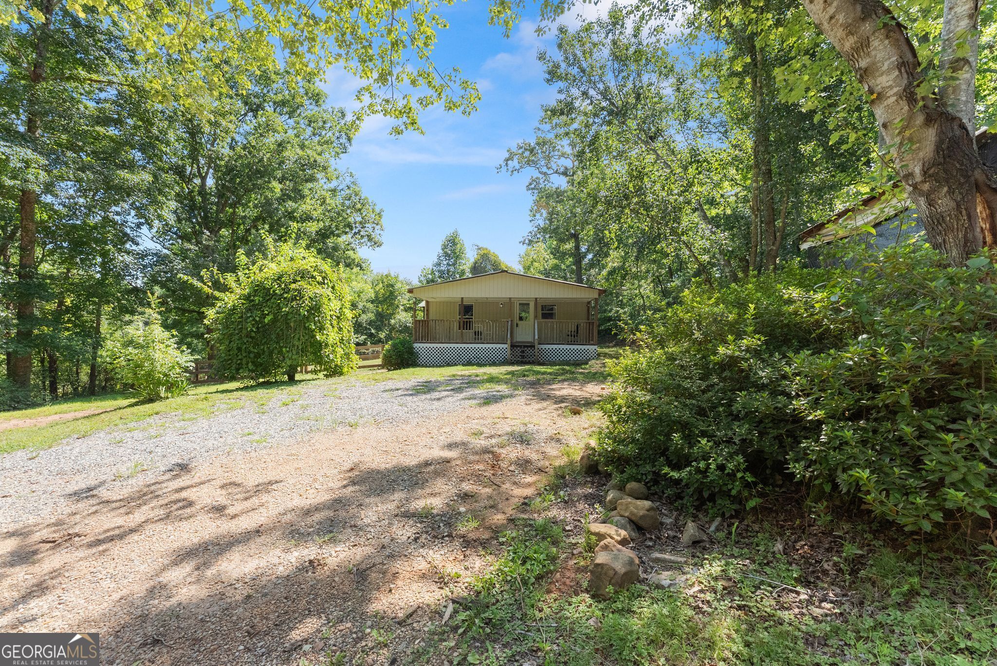 6220 Lee Lane