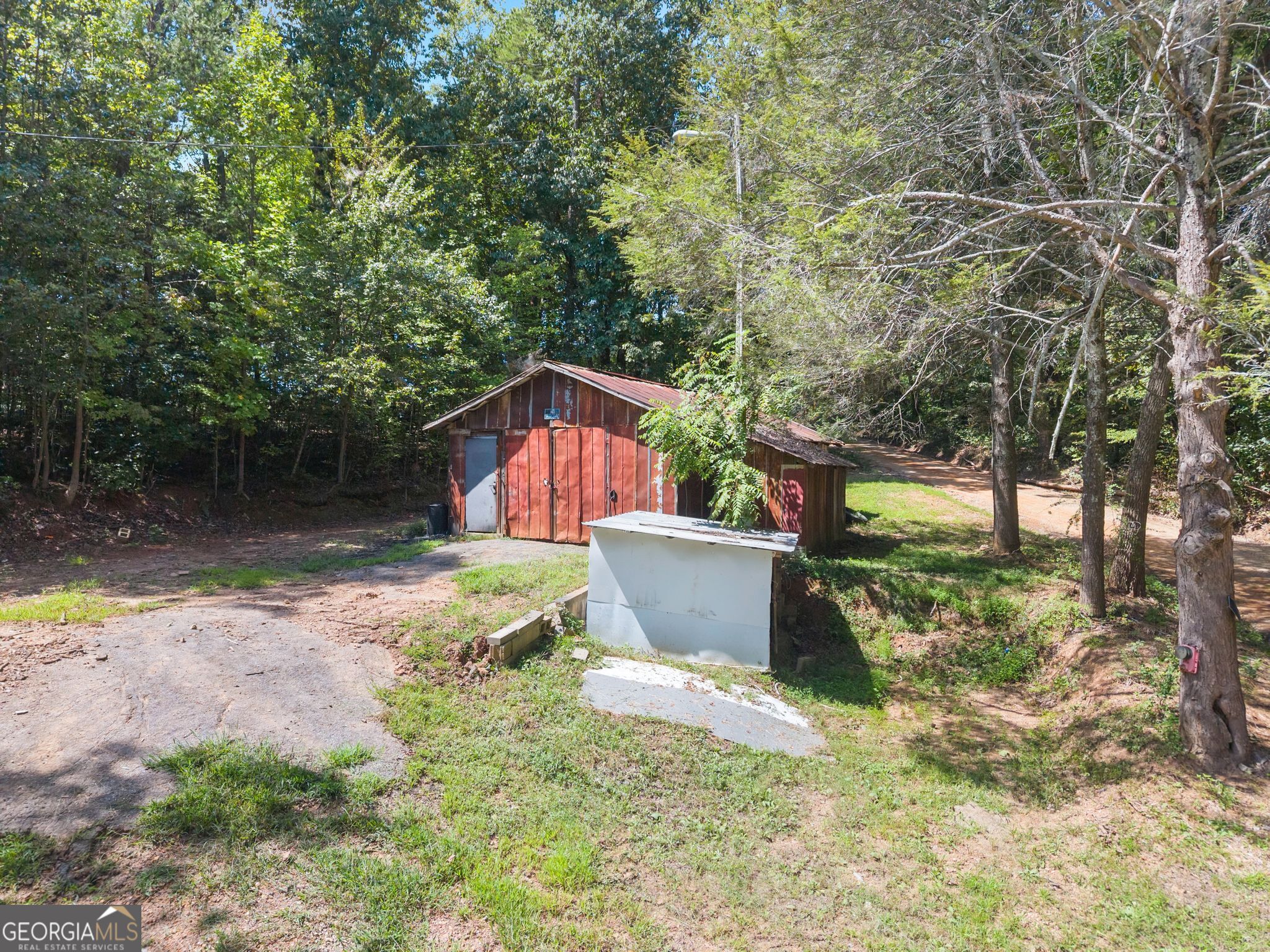 6220 Lee Lane