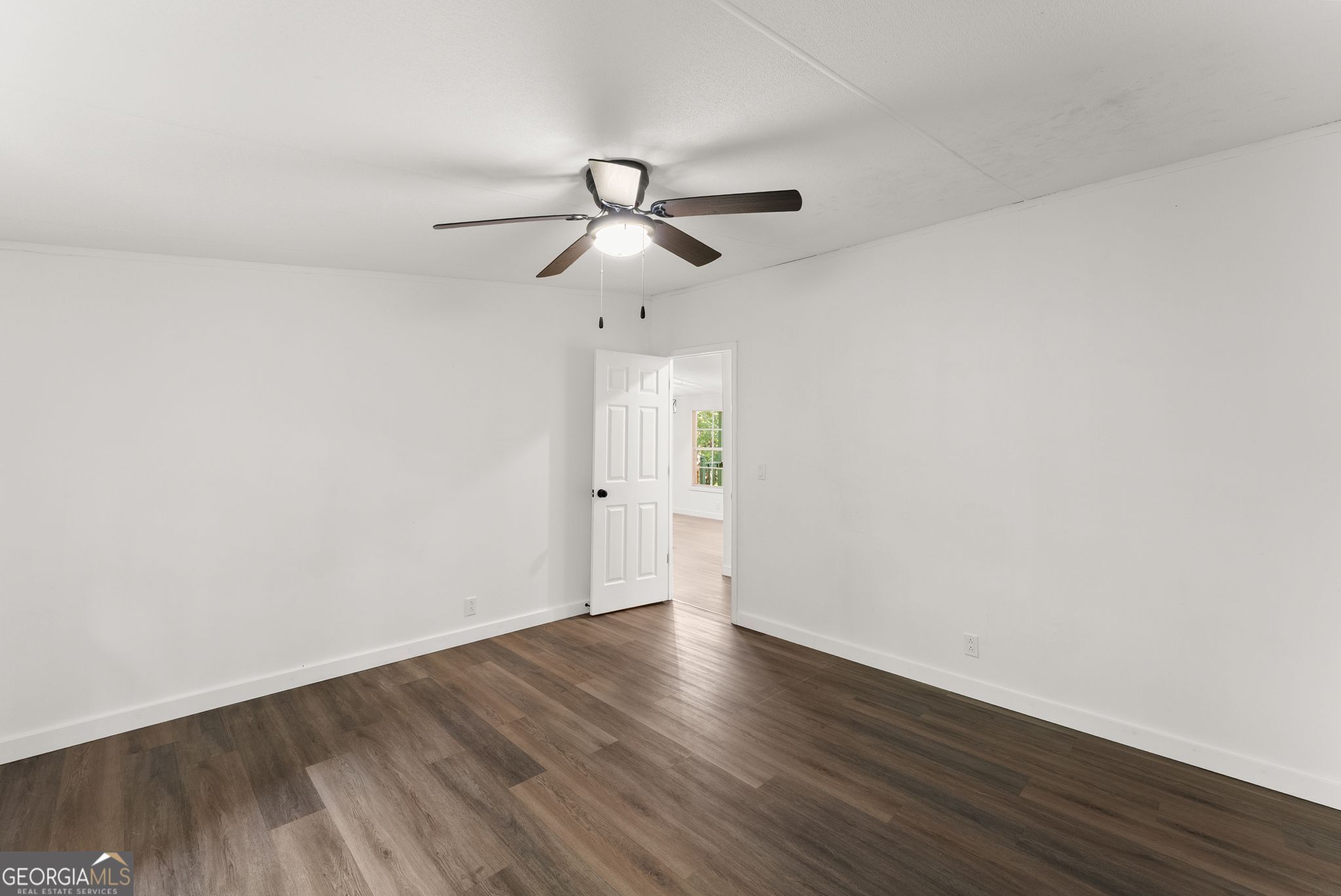 6220 Lee Lane