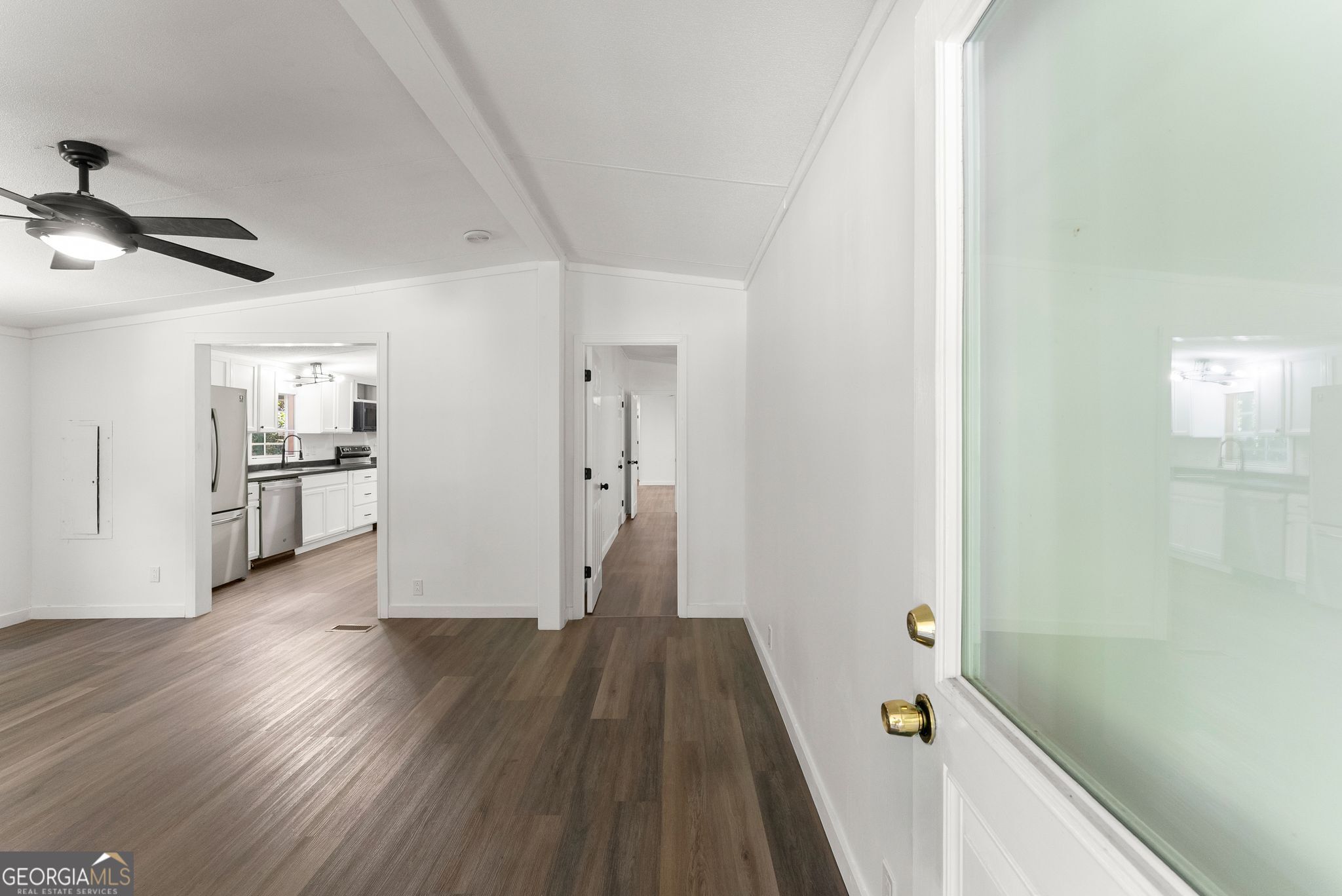 6220 Lee Lane