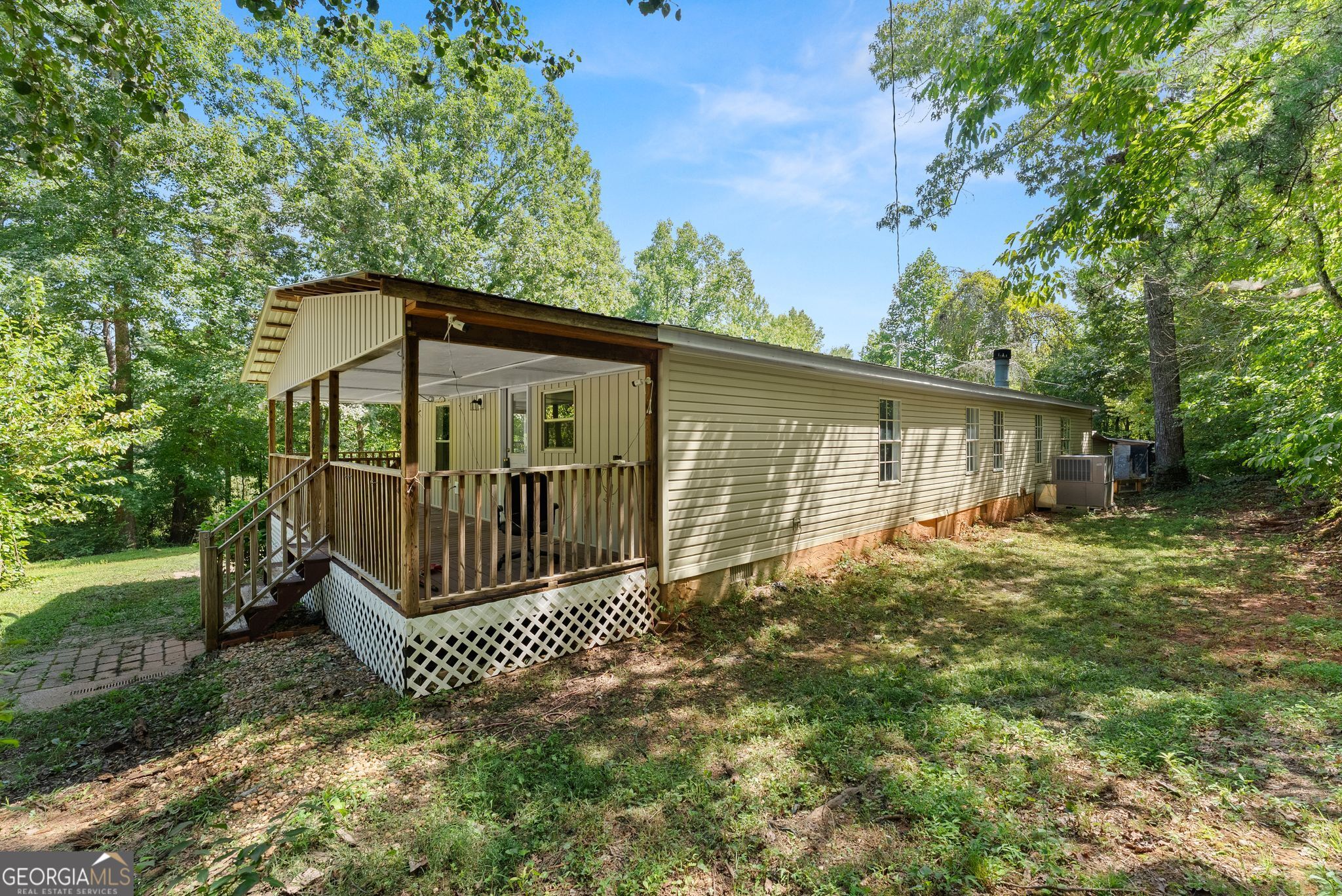 6220 Lee Lane