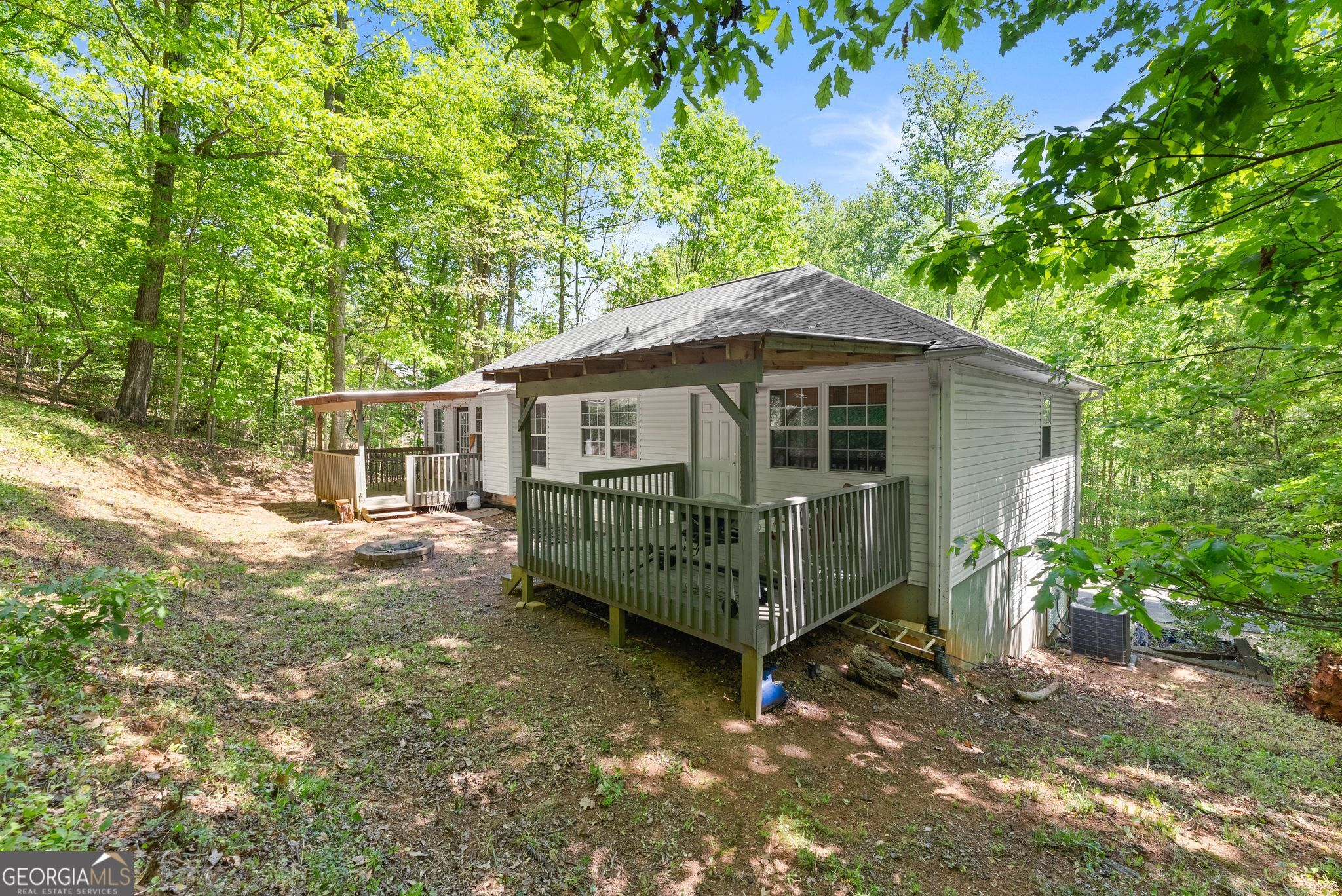 162 Greenview Court
