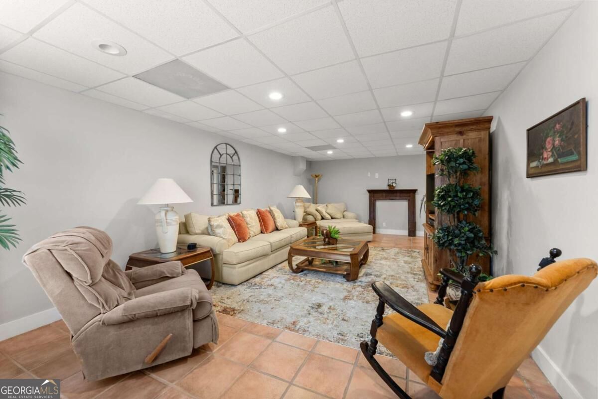 4649 Windsor Drive