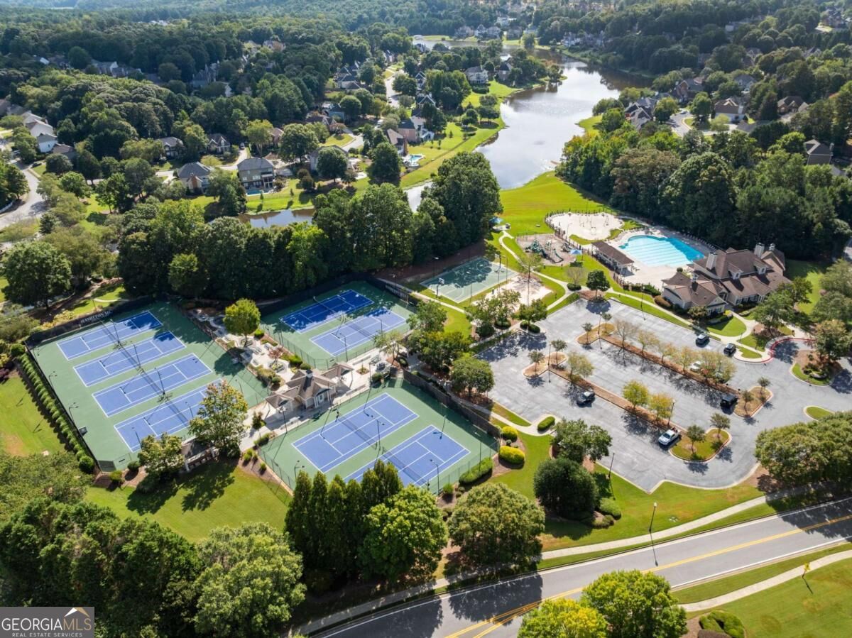 3343 Greens Ridge Court