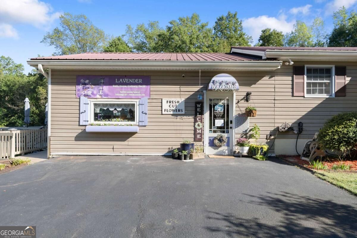 2882 Red Oak Flats Road