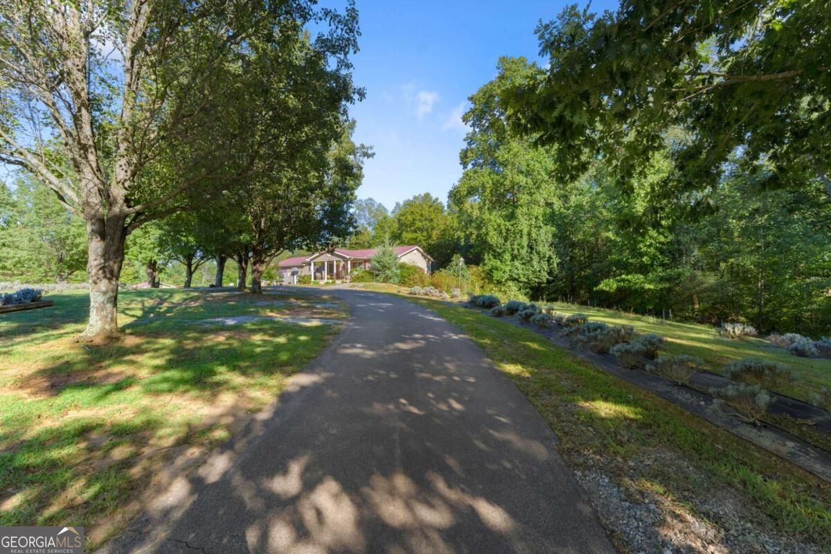 2882 Red Oak Flats Road