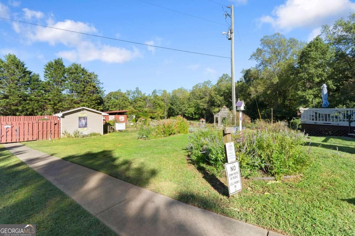 2882 Red Oak Flats Road