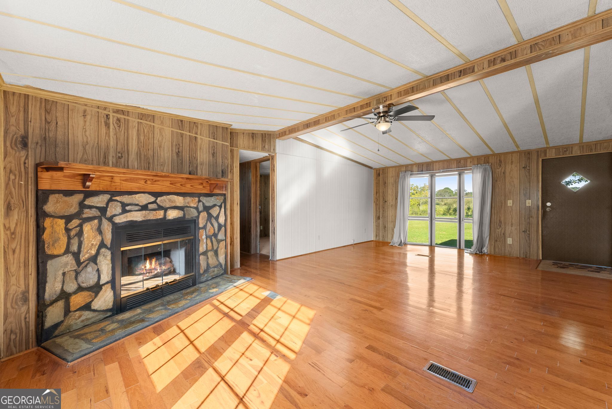 6078 Farmer Road
