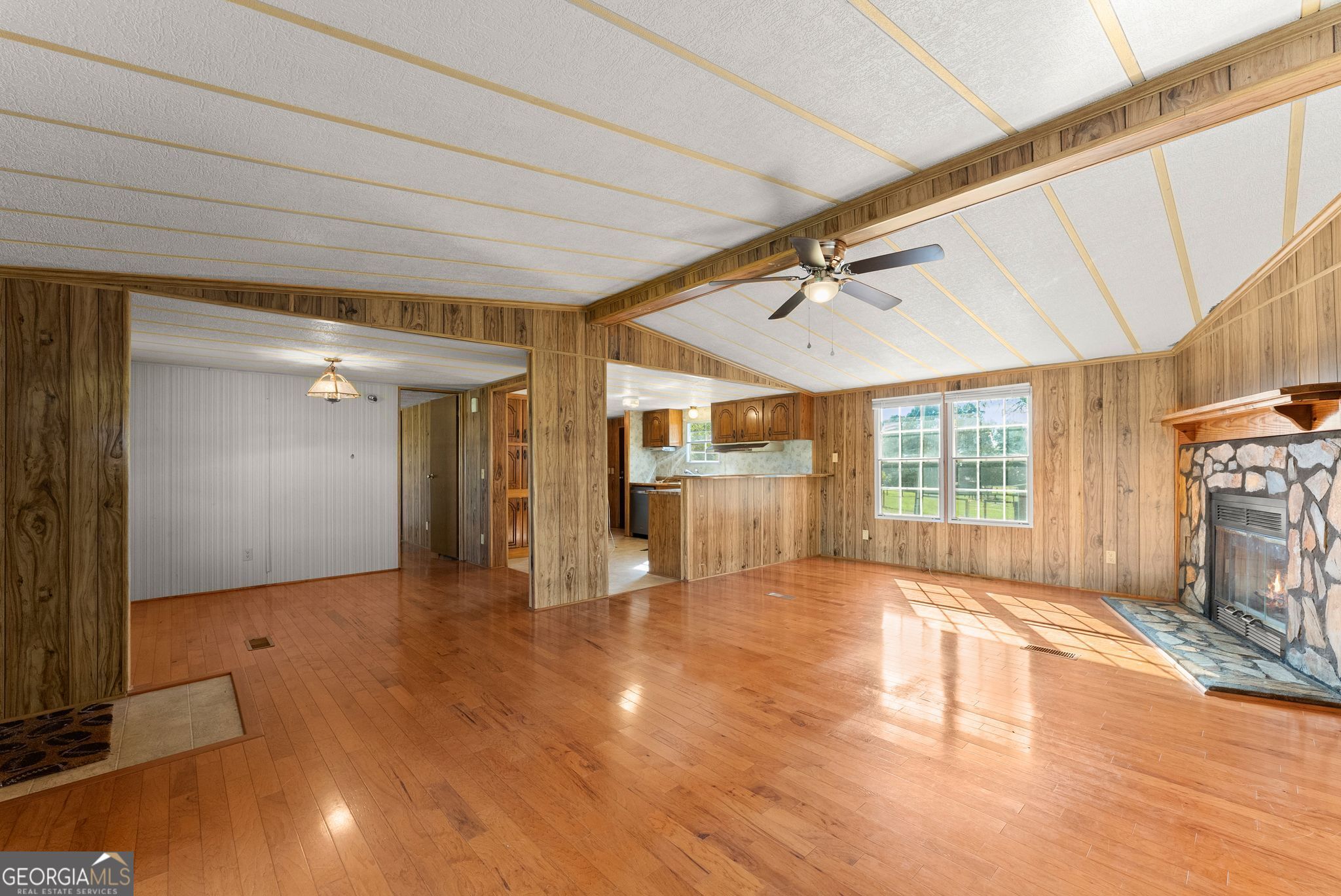 6078 Farmer Road
