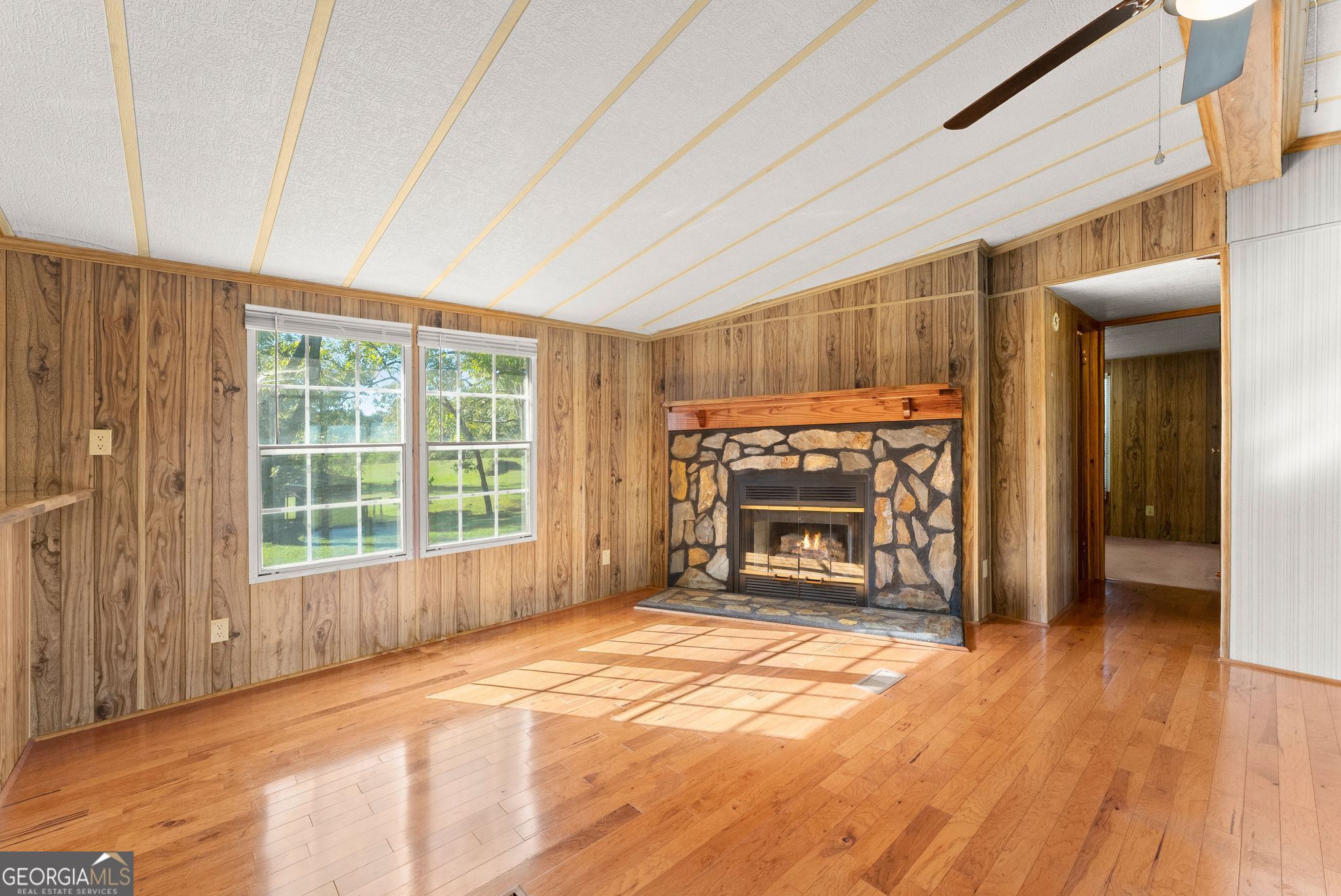6078 Farmer Road