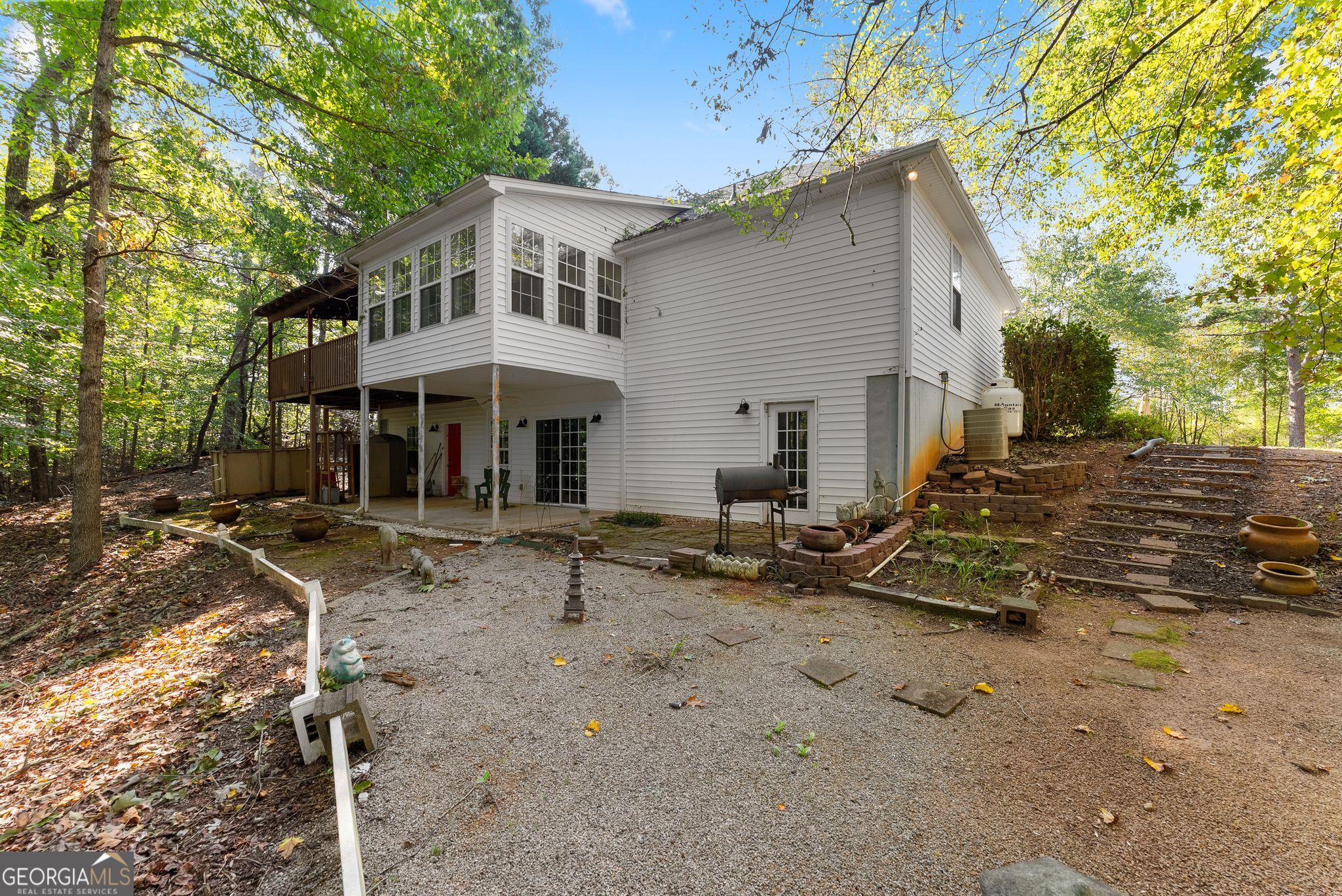 6140 Henry Smith Road