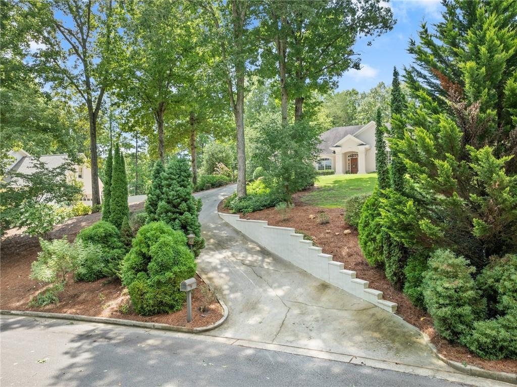 3011 Habersham Hills Drive