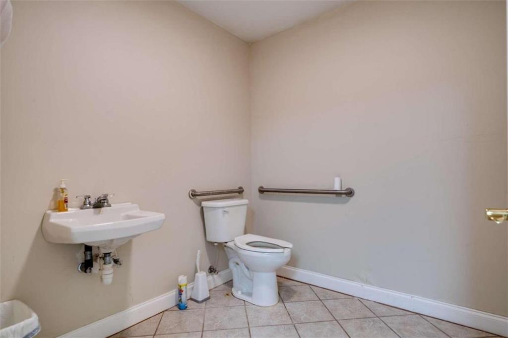6911 Cleveland Highway Unit 201B