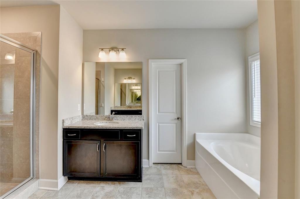 4466 HIGHLAND GATE Parkway