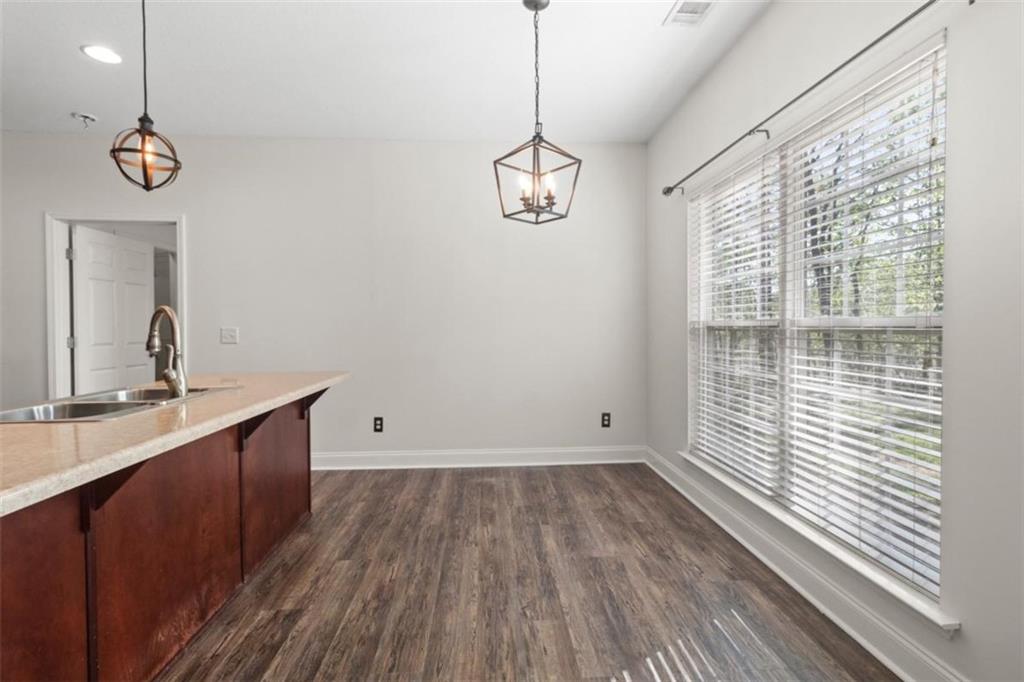 5207 Green Circle