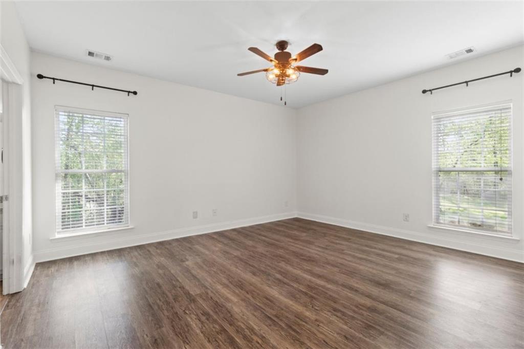 5207 Green Circle