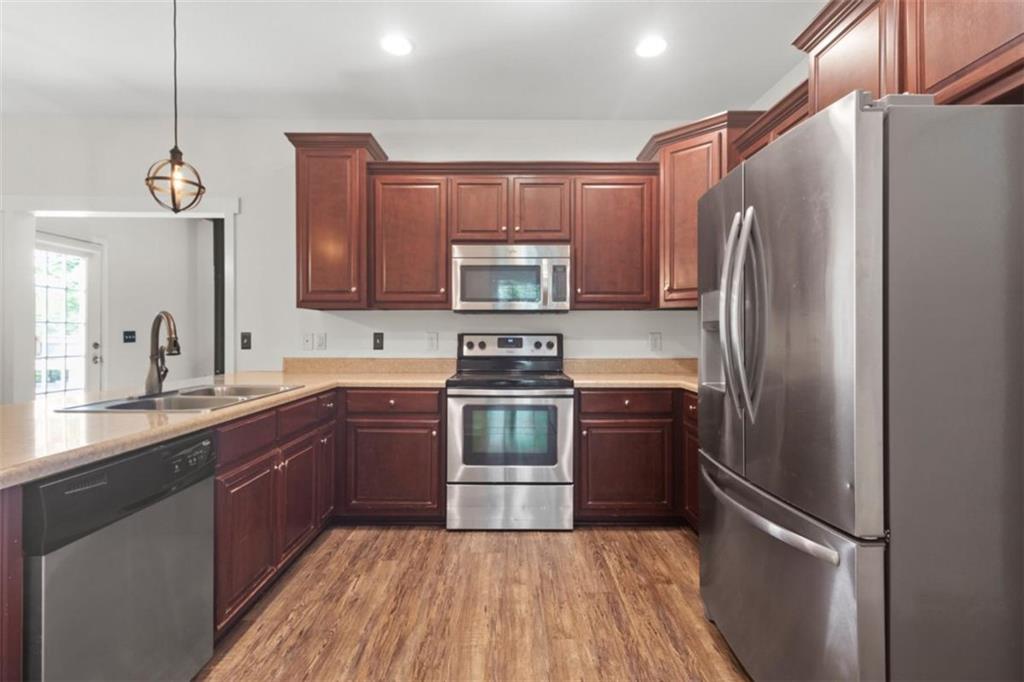 5207 Green Circle