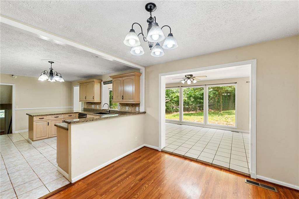 4848 Red Oak Drive