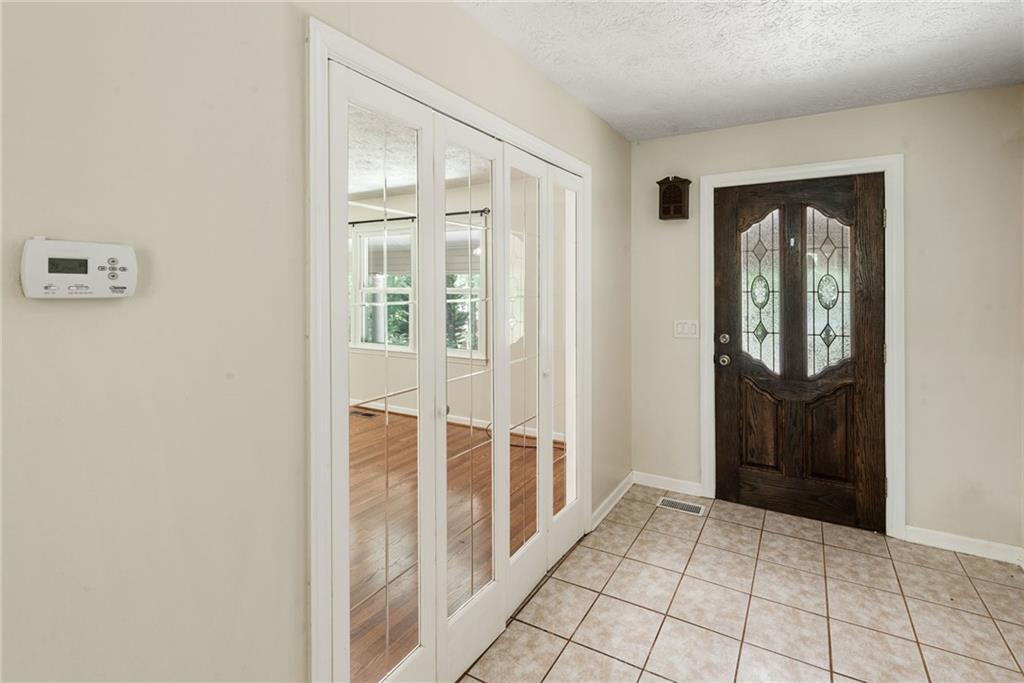 4848 Red Oak Drive