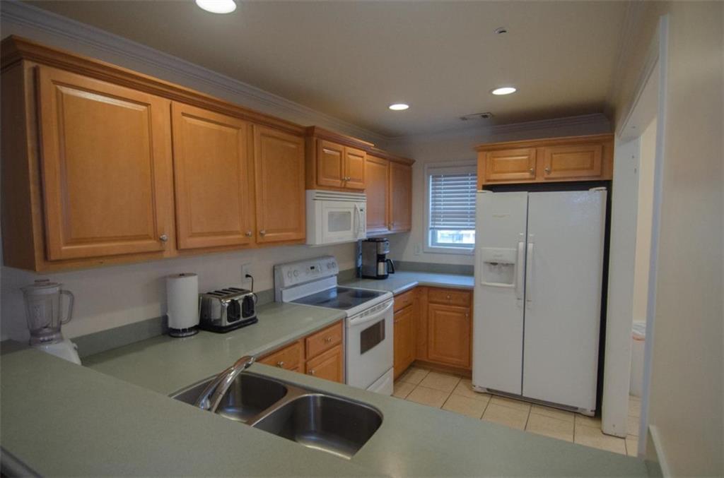 26 Midway Street Unit #205 & DOOR #202
