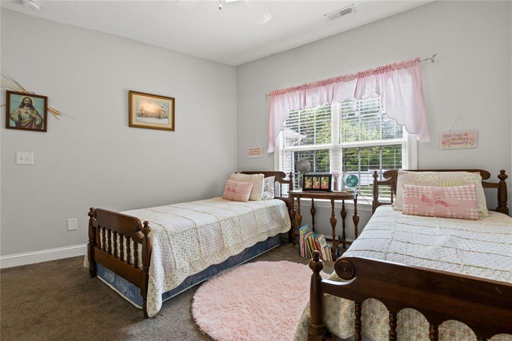 419 Long View Circle