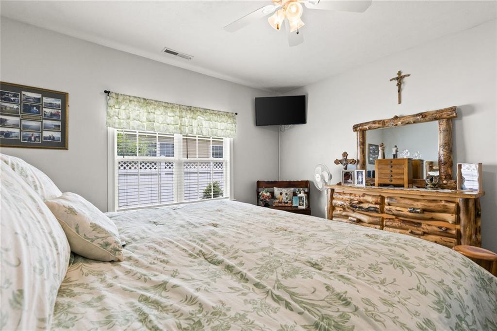 419 Long View Circle