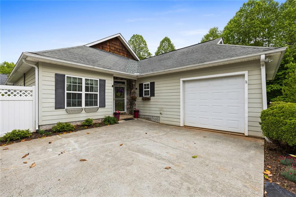 419 Long View Circle