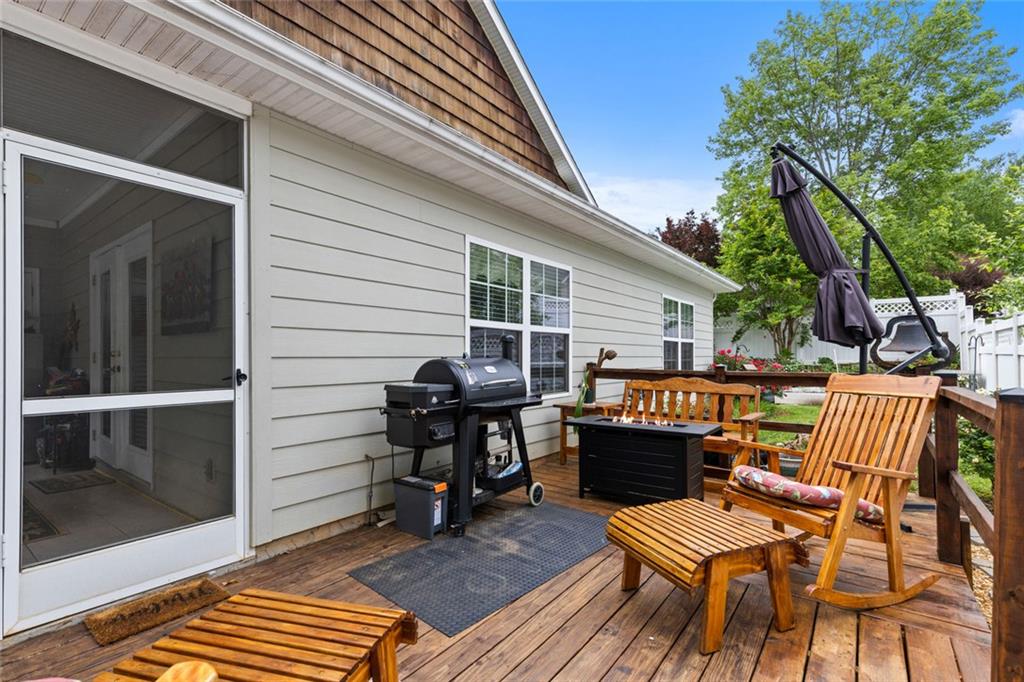 419 Long View Circle