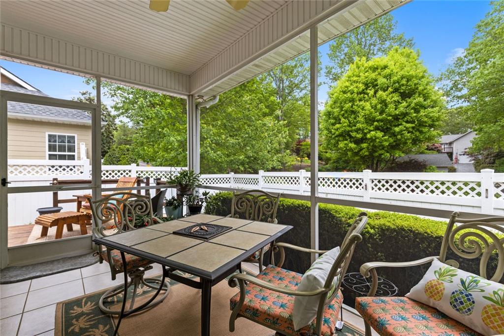 419 Long View Circle