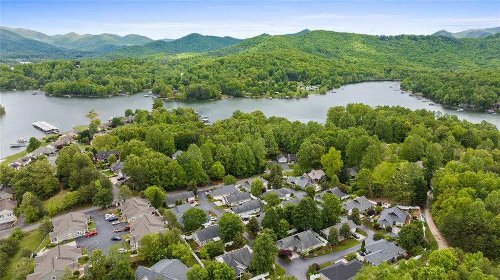 419 Long View Circle