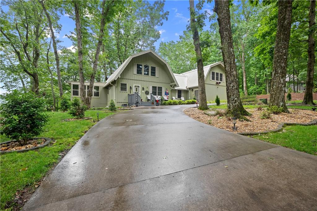 35 Lucerne Place