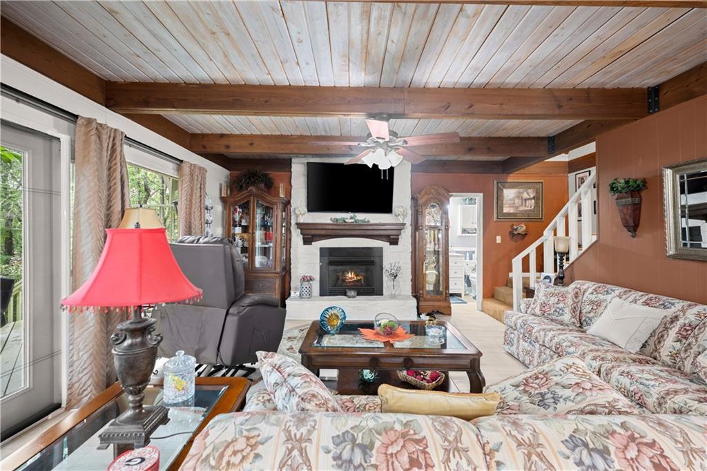 35 Lucerne Place
