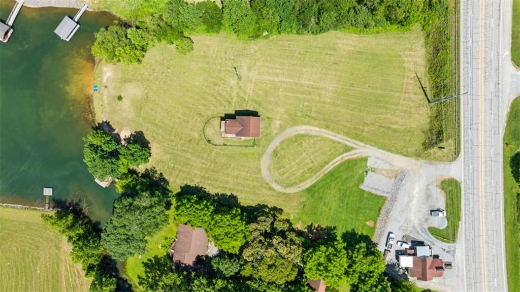 1586 US HWY 76