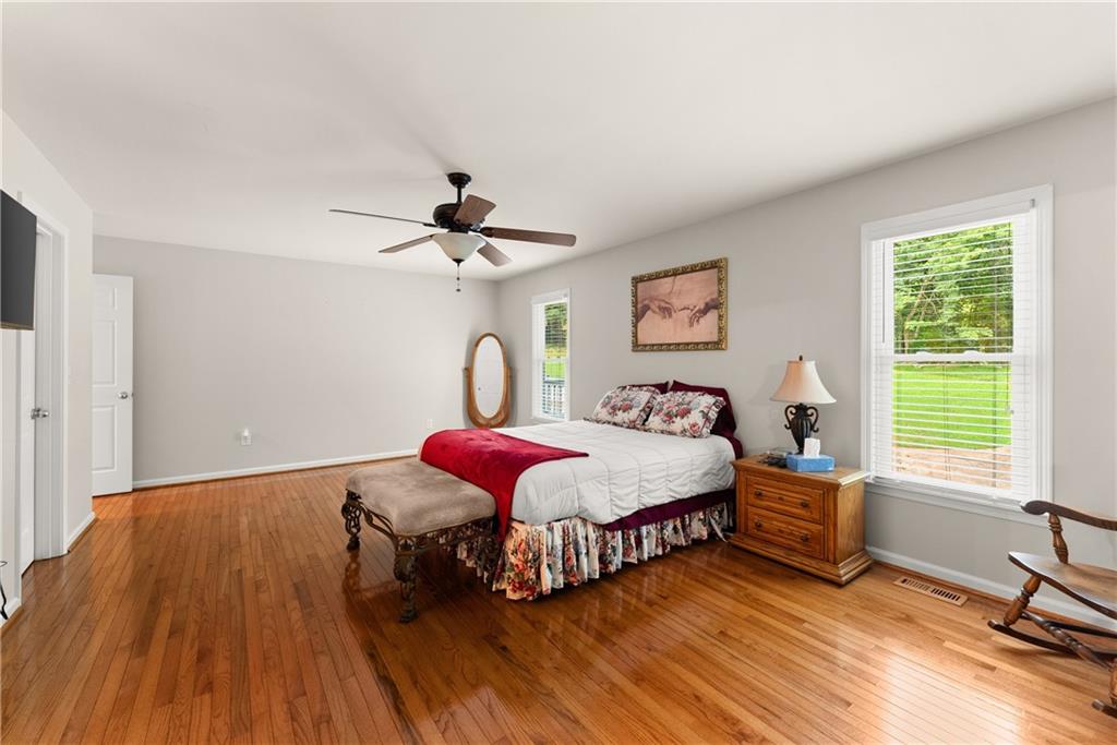 5409 Hulsey Circle