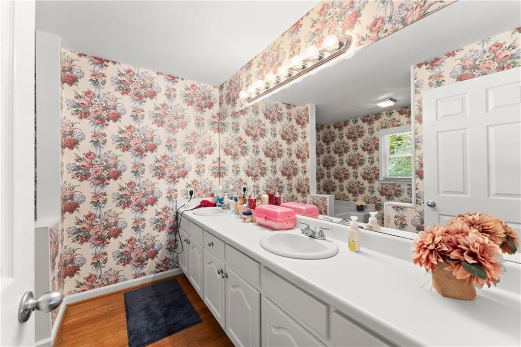 5409 Hulsey Circle