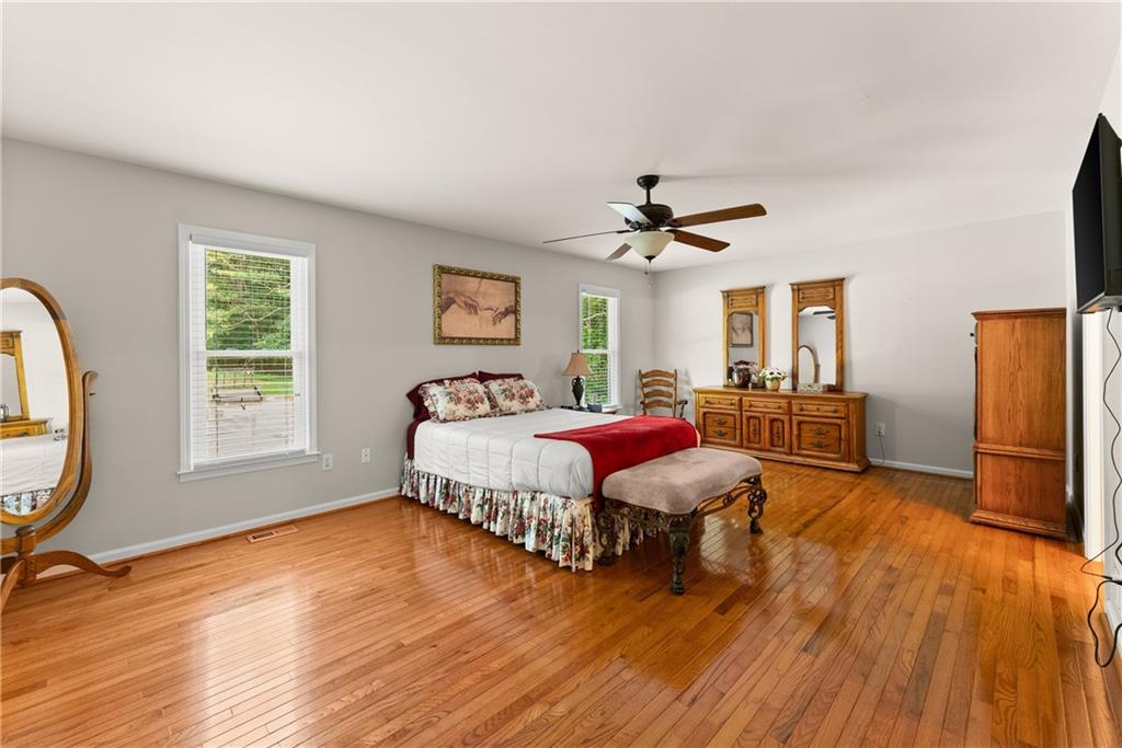 5409 Hulsey Circle
