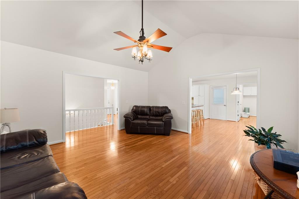 5409 Hulsey Circle
