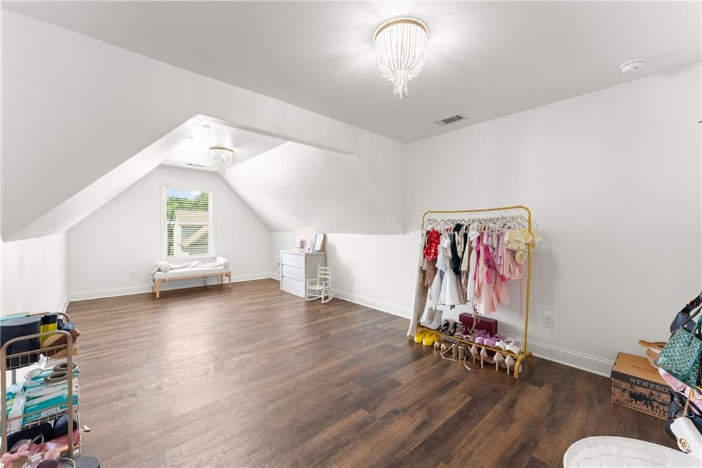 4358 Yonah Park