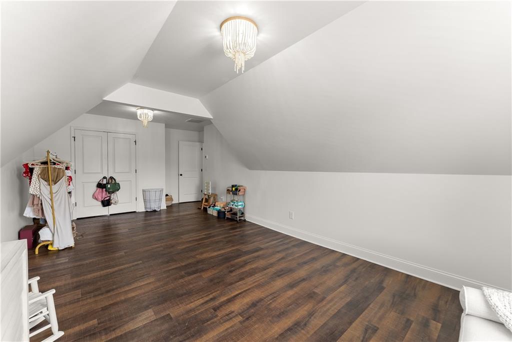 4358 Yonah Park