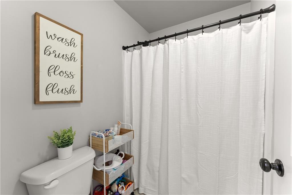 4358 Yonah Park