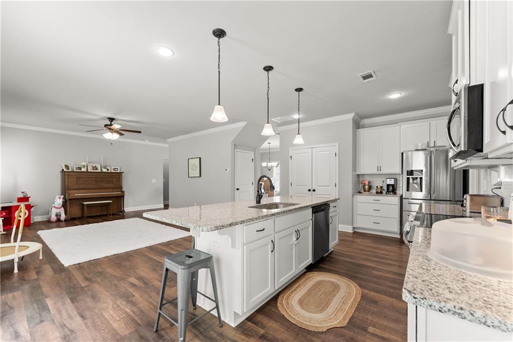 4358 Yonah Park