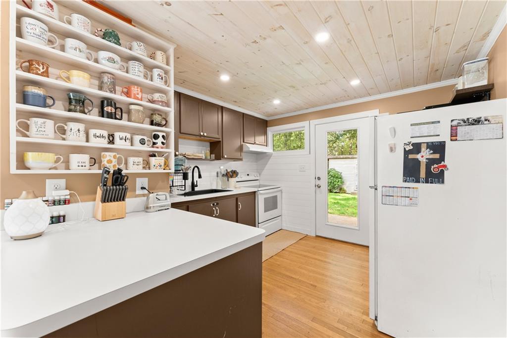 3632 Clarks Bridge Road