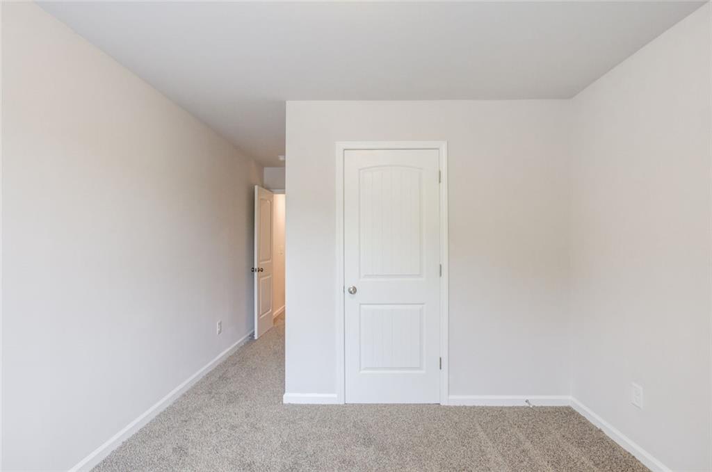 6330 Pine Ridge Point