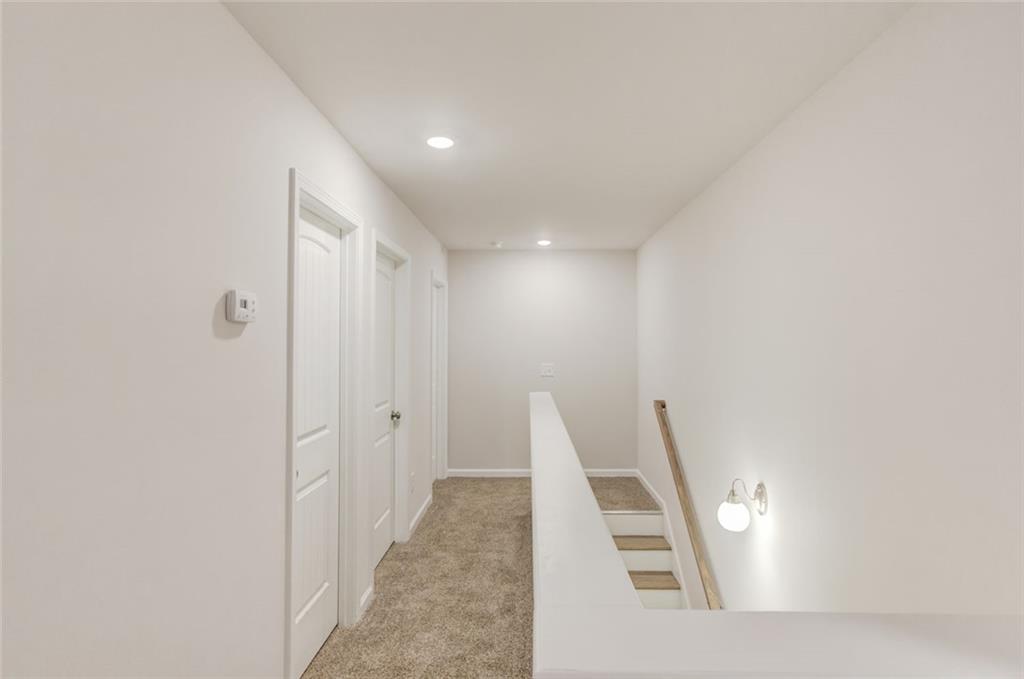 6330 Pine Ridge Point