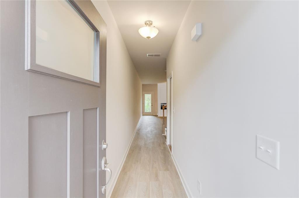 6330 Pine Ridge Point