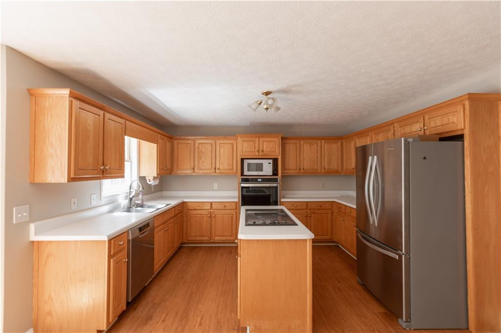 61 Leafview Drive
