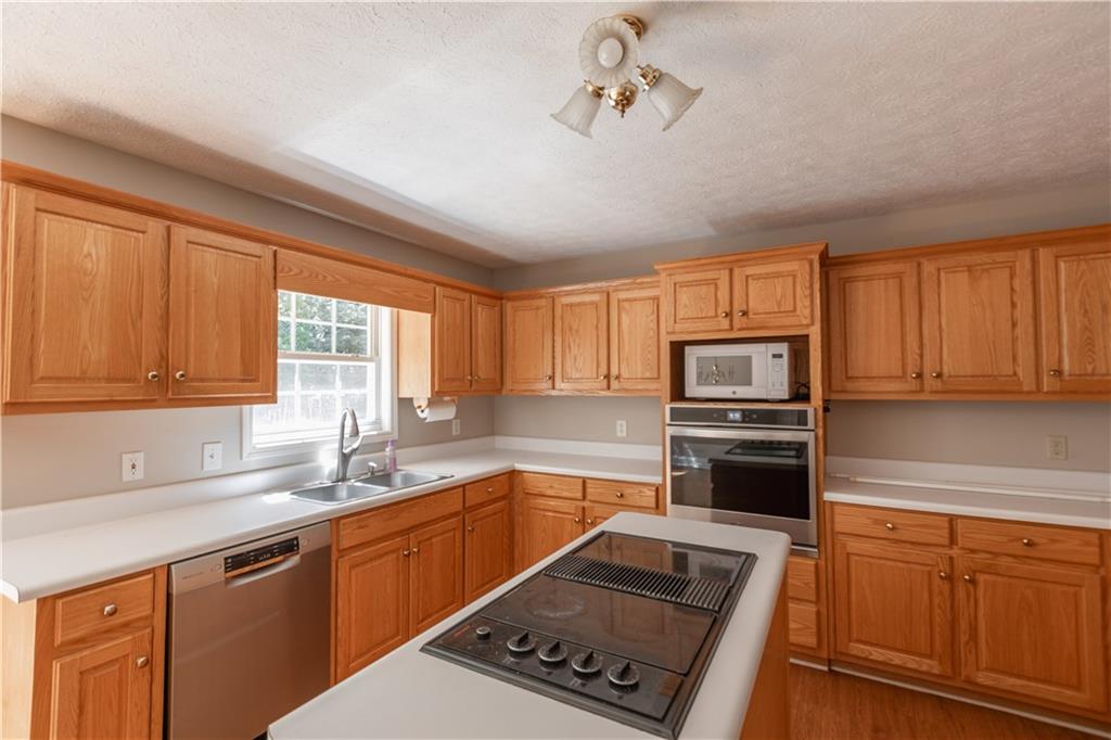 61 Leafview Drive