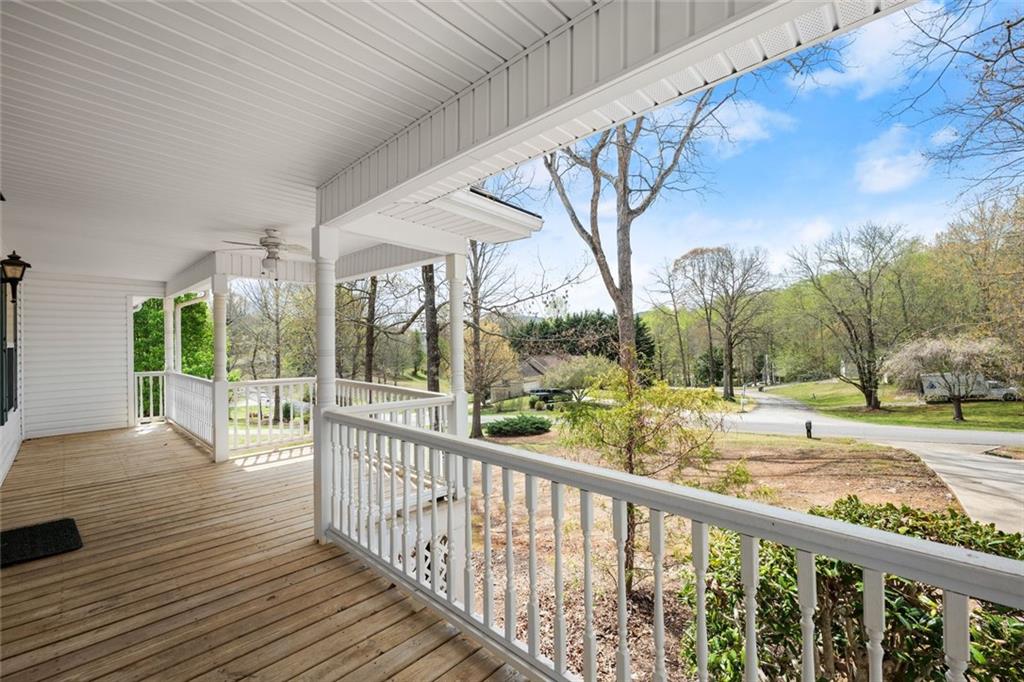61 Leafview Drive