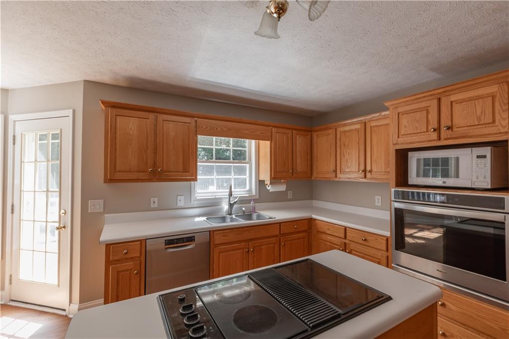 61 Leafview Drive